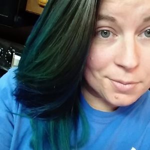 Meet your Posher, Tiffanie l.